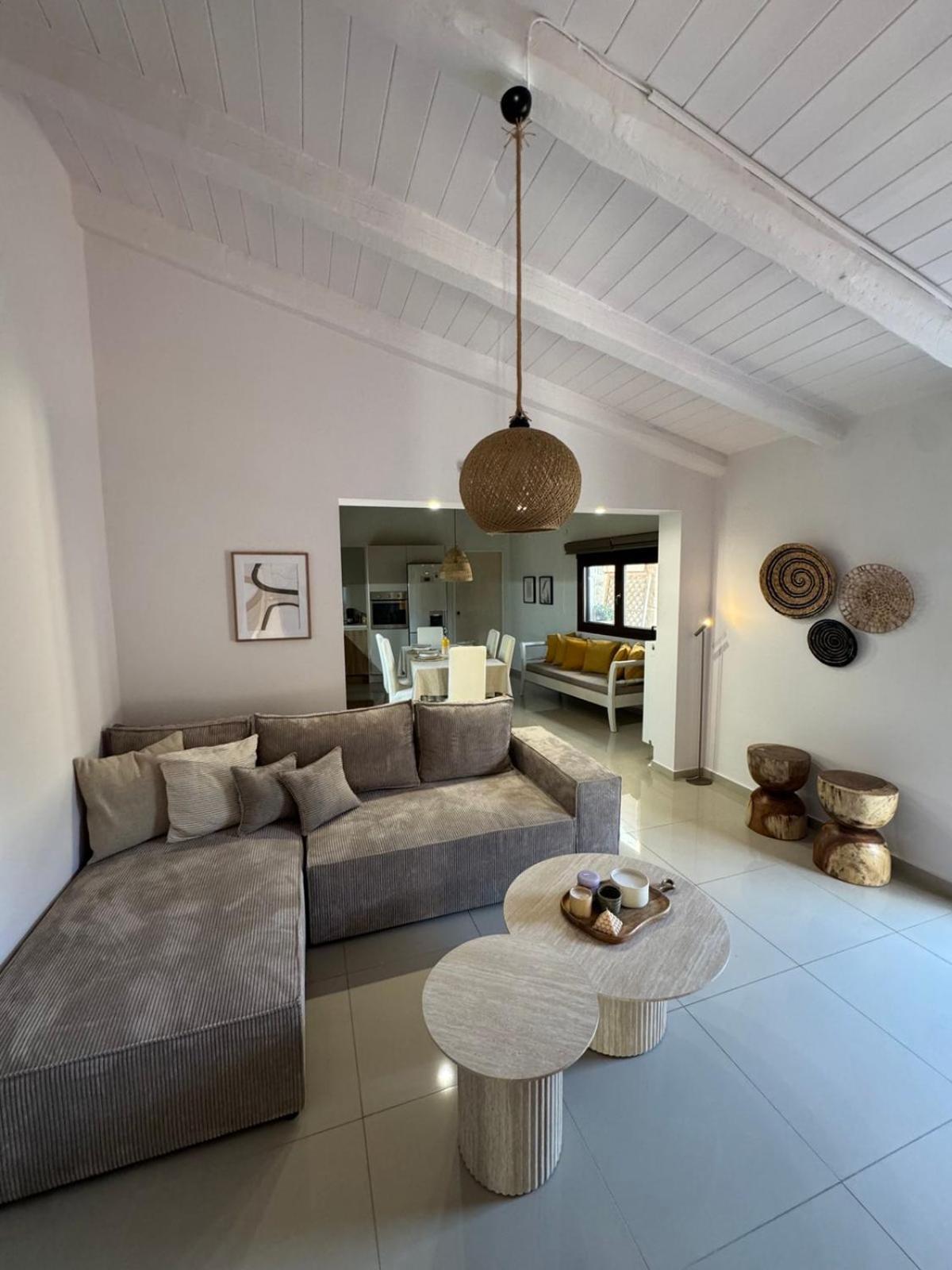 Villa Aspasia With Private Jacuzzi - Oasis Resort Kokkinos Pirgos Exterior foto